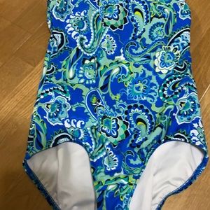 Landsend swimsuit, size 10L , shelf bra